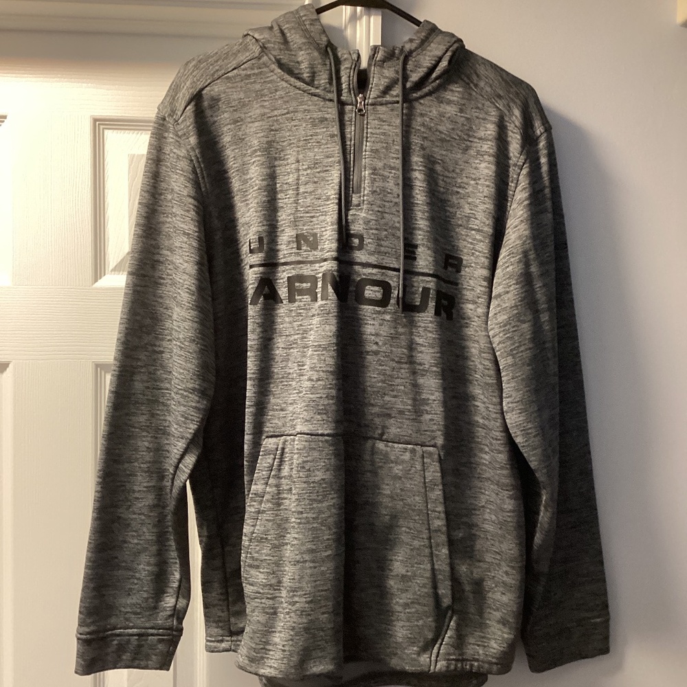 Under Armor sweatshirt